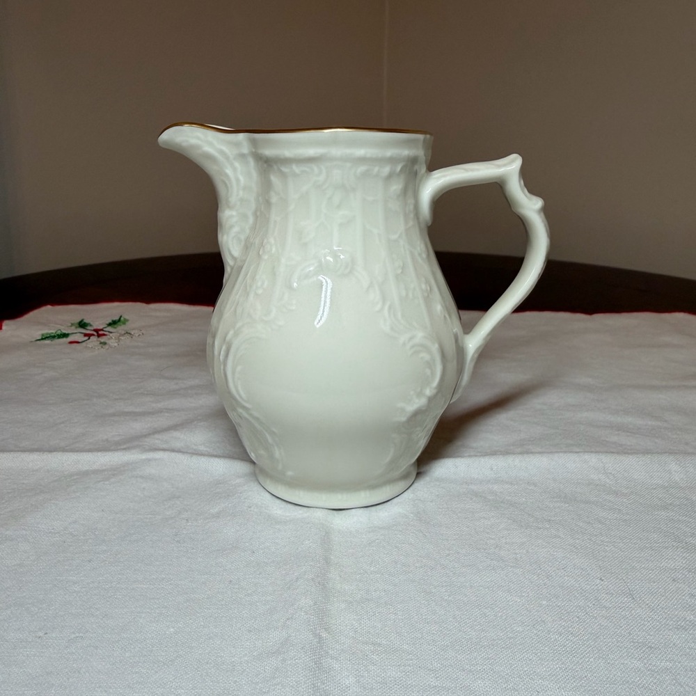 Rosenthal Sanssouci Ivory Creamer with Gold Trim